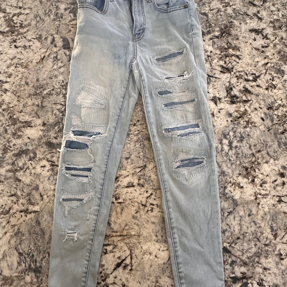 American Eagle Outfitters Light Blue Distressed Skinny Jeans